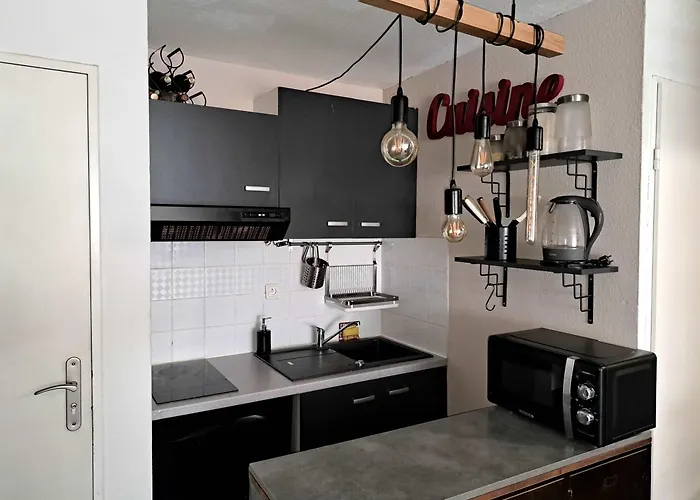 T2 Centre-ville Parking Appartamento